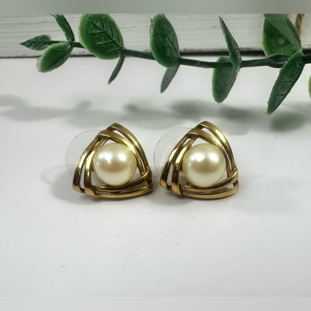 💛Vintage 1970s Richlieu Pearl & Gold Earrings Pierced